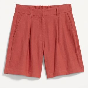 NWT Old Navy Extra High-Waisted Taylor Trouser Shorts Size L